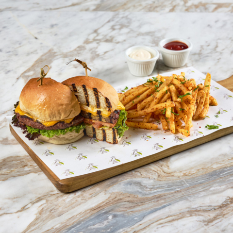  Angus Cheese burger