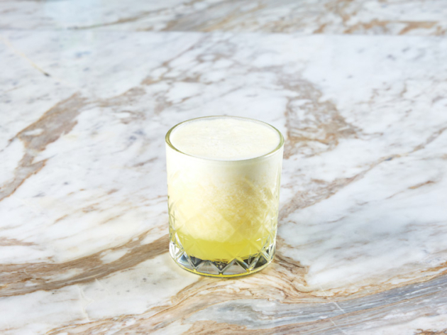 Fresh pineapple juice